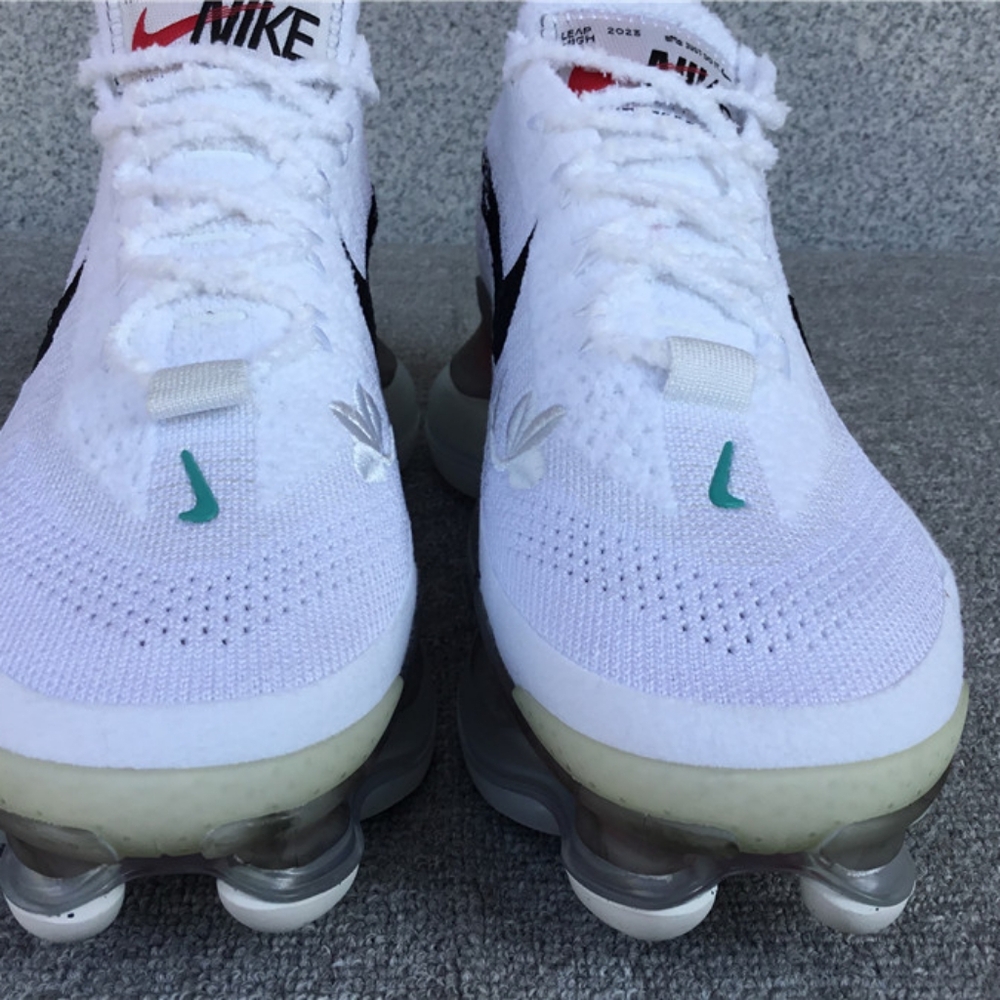Available Now!!!! Women's Nike Air Max Flyknit scorpion - Picture 4 of 16